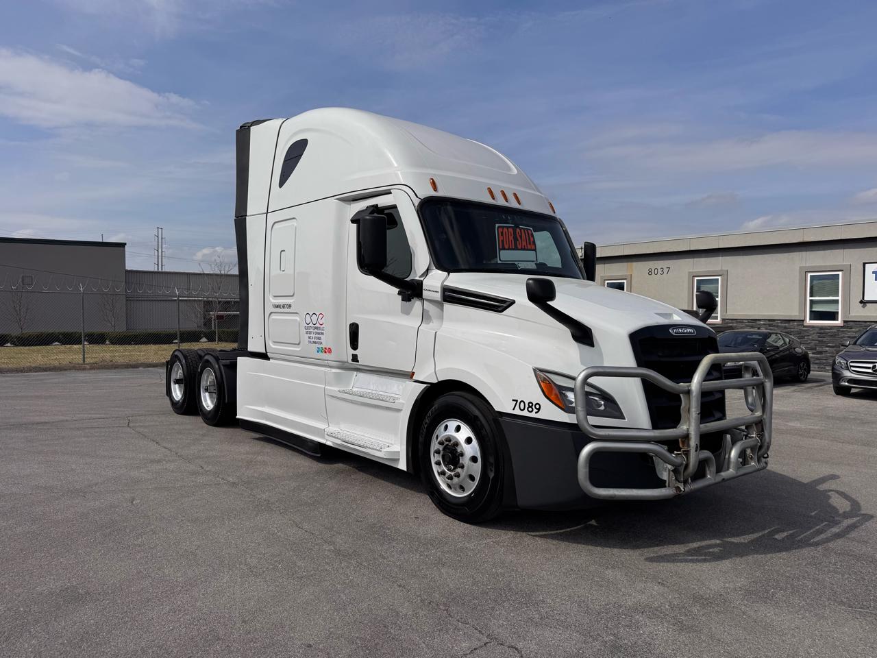 Freightliner Cascadia  2022