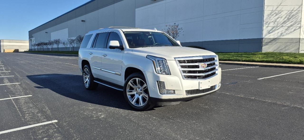 Cadillac Escalade Luxury 4WD 2017