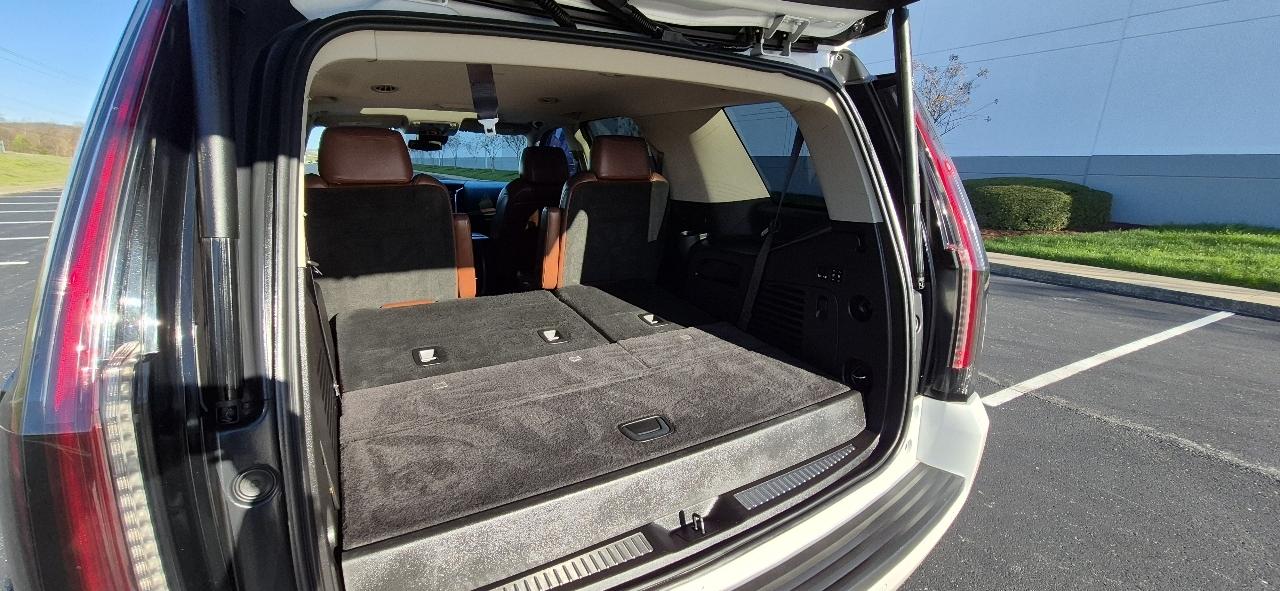 Cadillac Escalade Luxury 4WD 2017