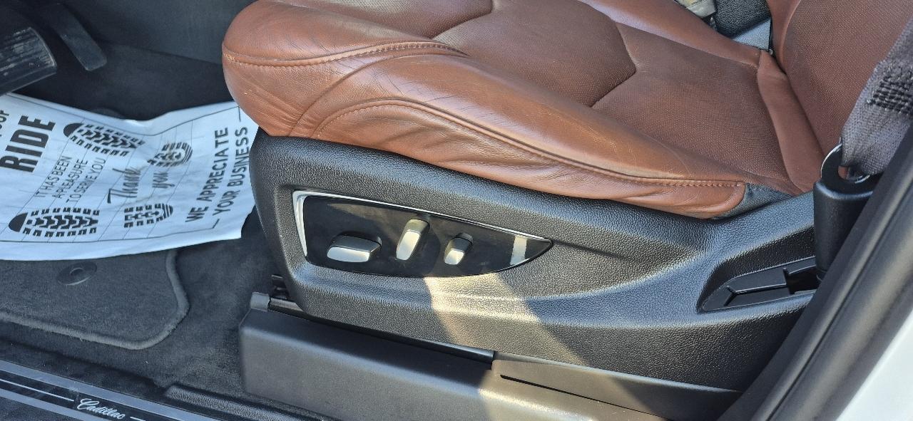 Cadillac Escalade Luxury 4WD 2017