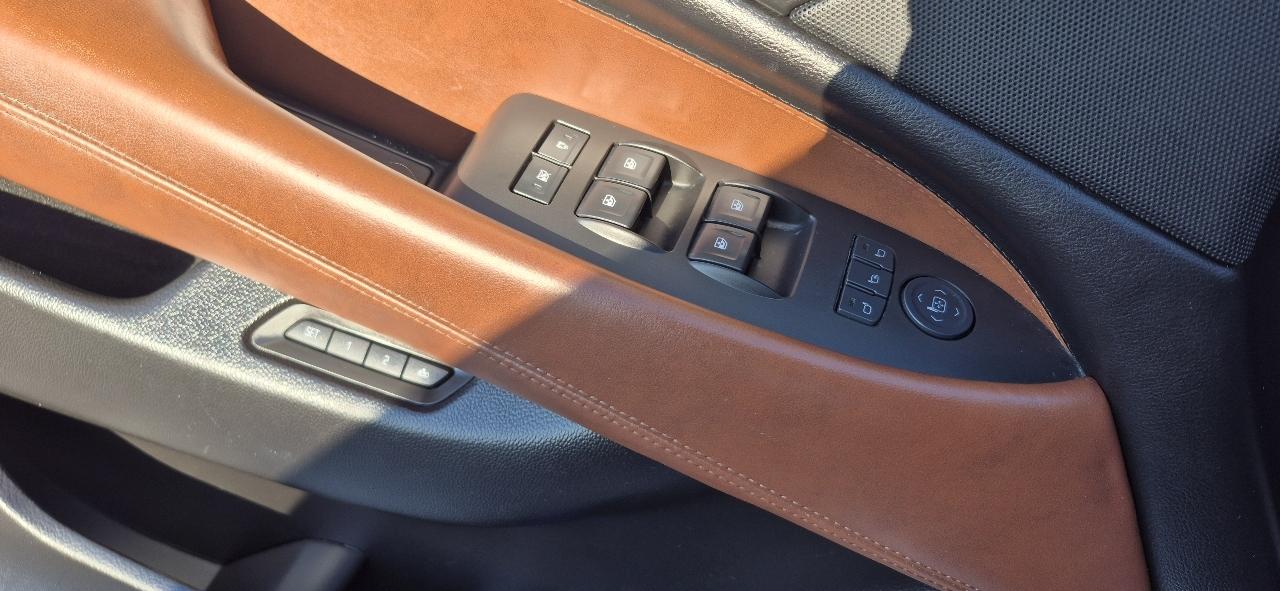 Cadillac Escalade Luxury 4WD 2017