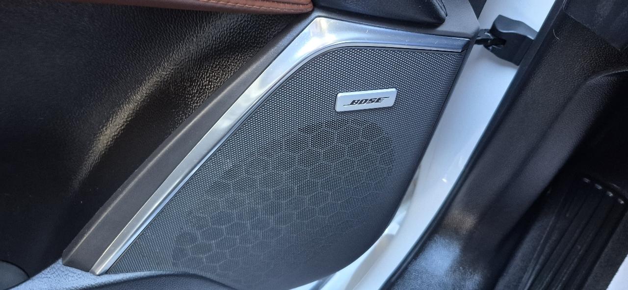 Cadillac Escalade Luxury 4WD 2017