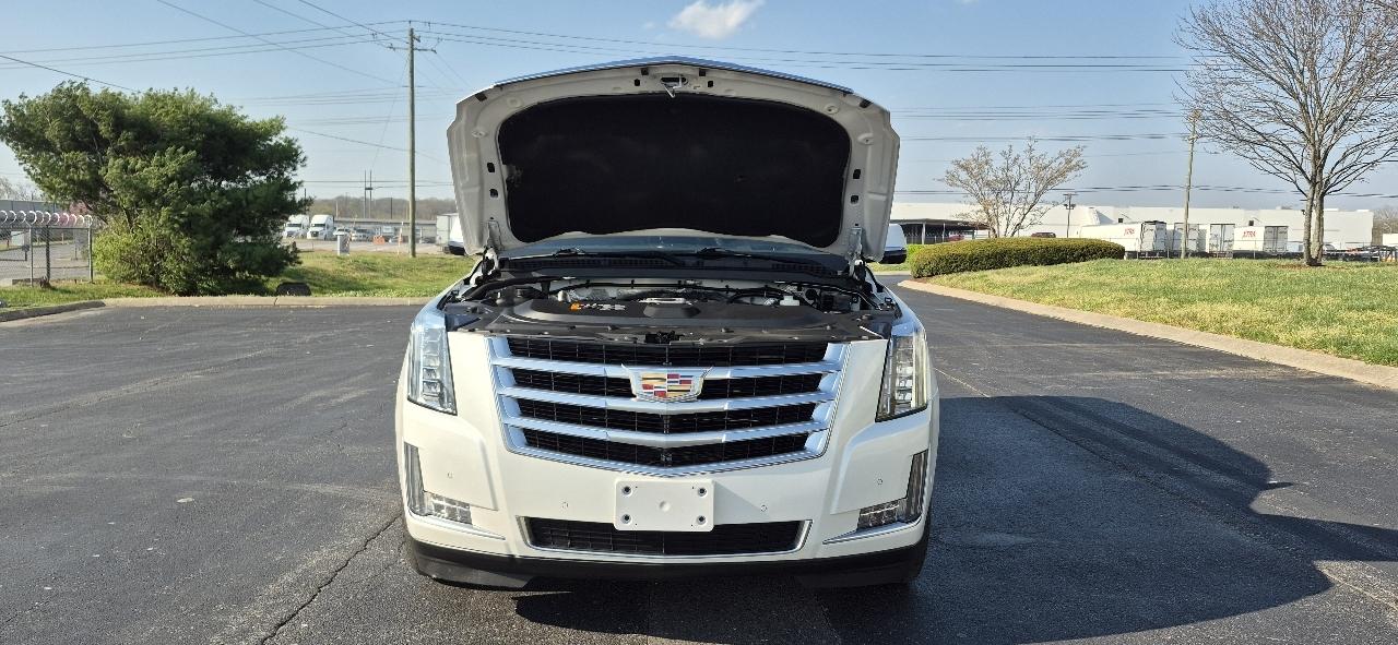 Cadillac Escalade Luxury 4WD 2017