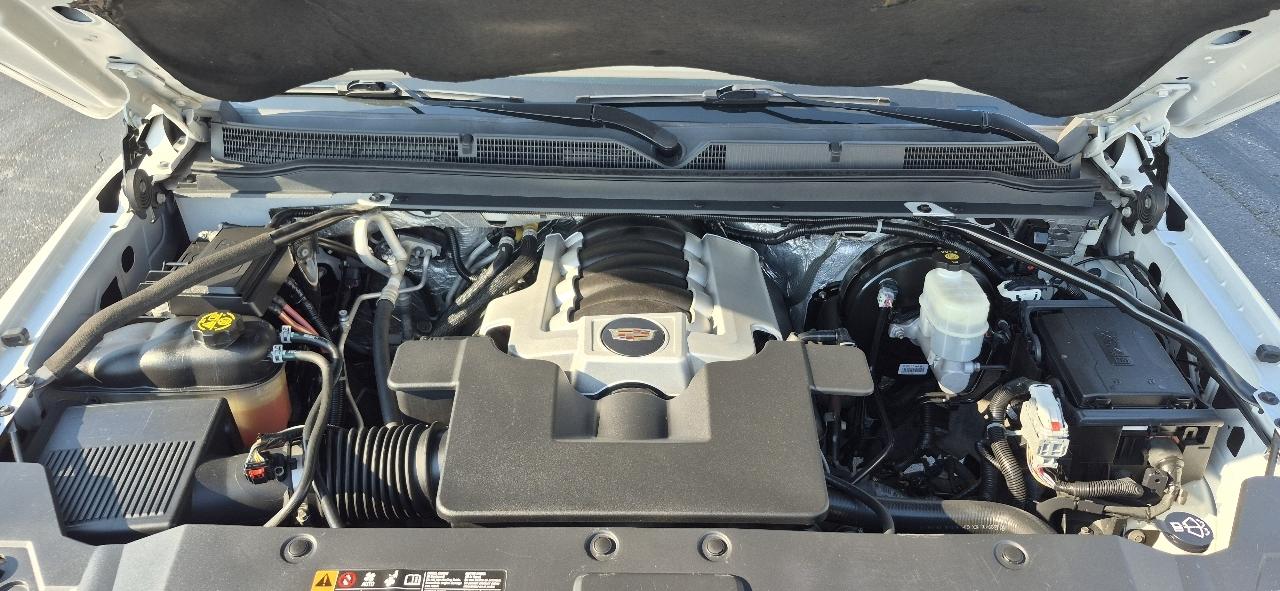 Cadillac Escalade Luxury 4WD 2017