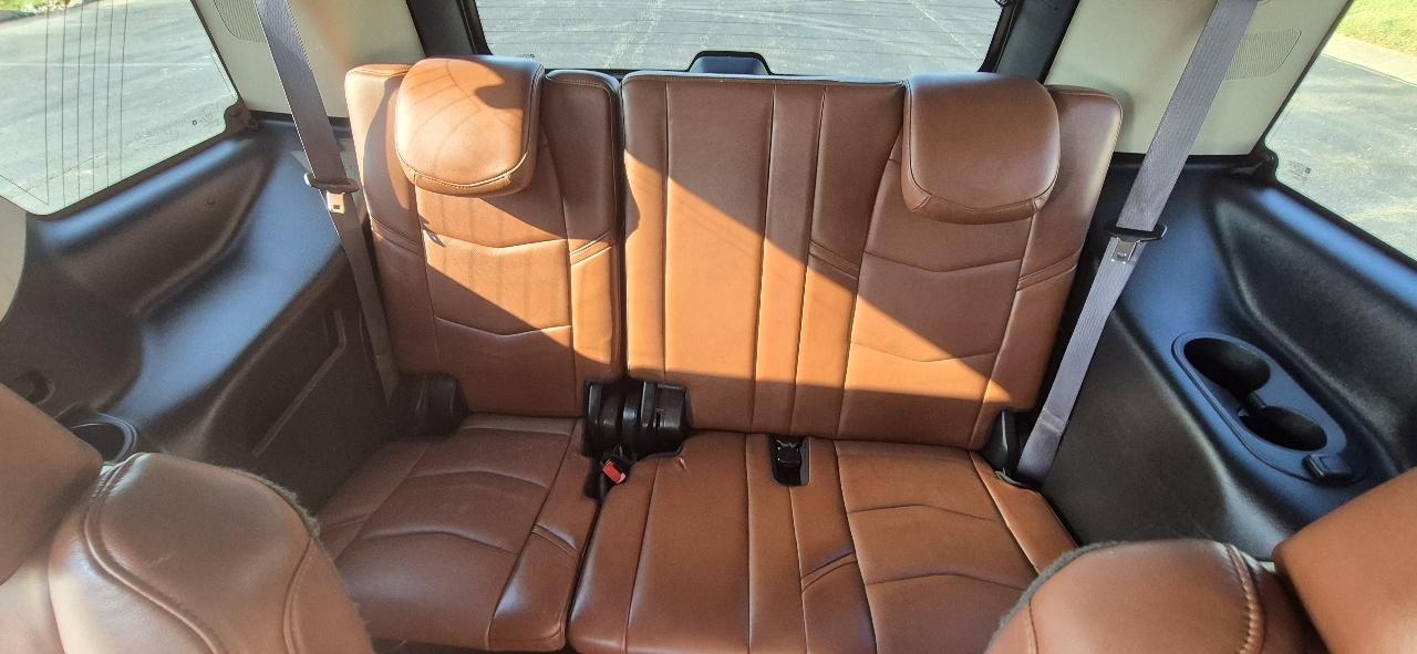 Cadillac Escalade Luxury 4WD 2017