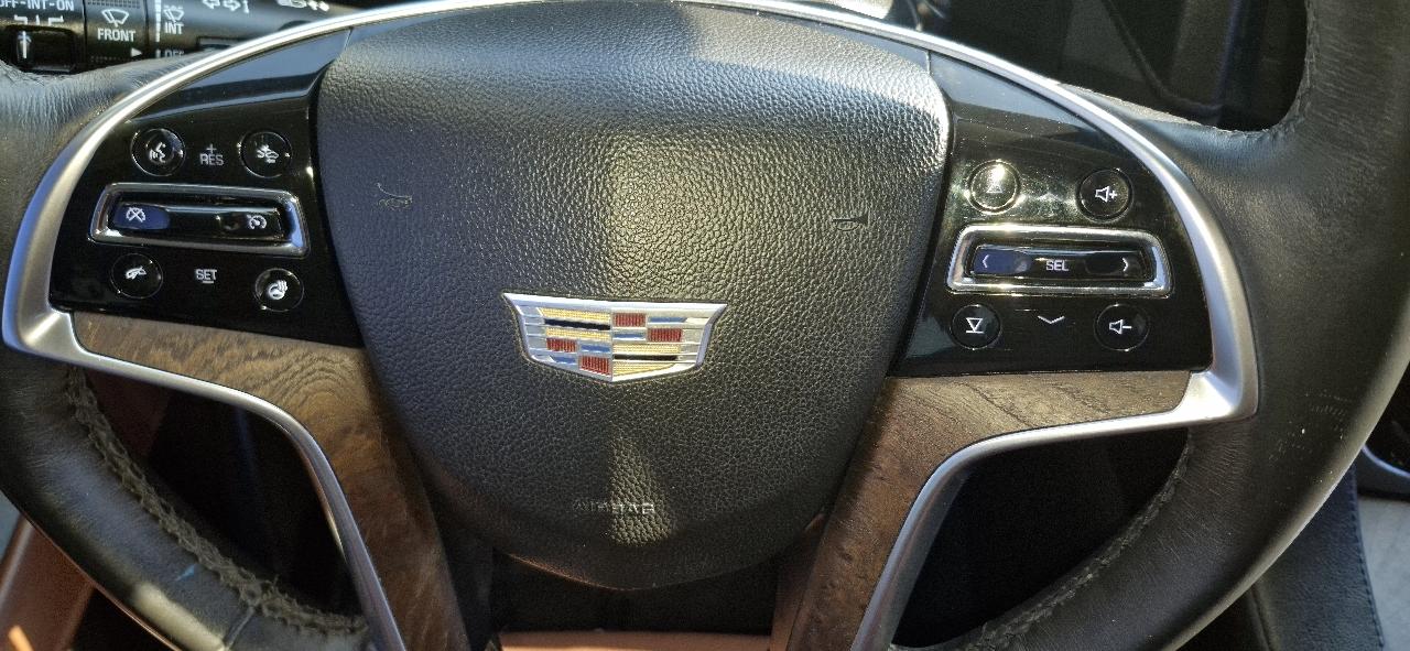 Cadillac Escalade Luxury 4WD 2017