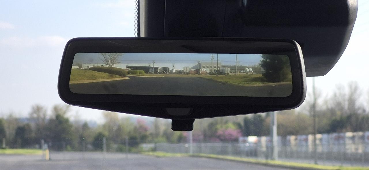 Cadillac Escalade Luxury 4WD 2017