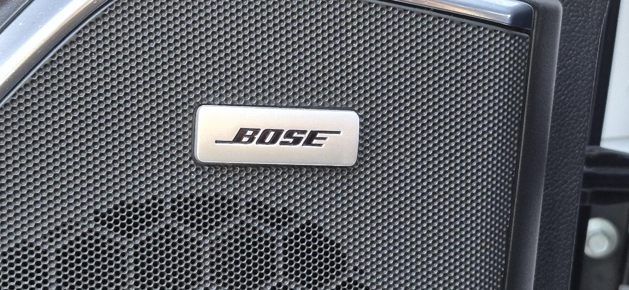 Cadillac Escalade Luxury 4WD 2017