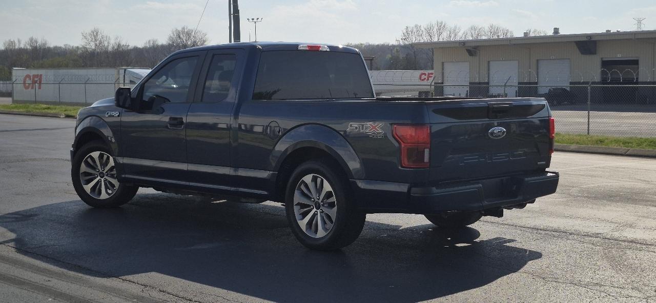 Ford F-150 4WD SuperCrew 145" STX 2018