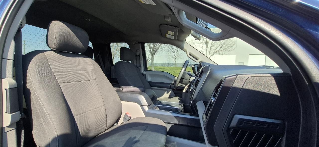 Ford F-150 4WD SuperCrew 145" STX 2018