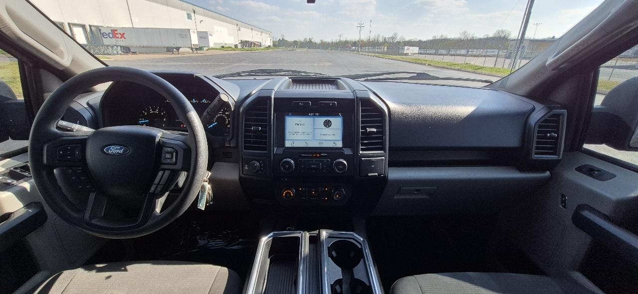 Ford F-150 4WD SuperCrew 145" STX 2018