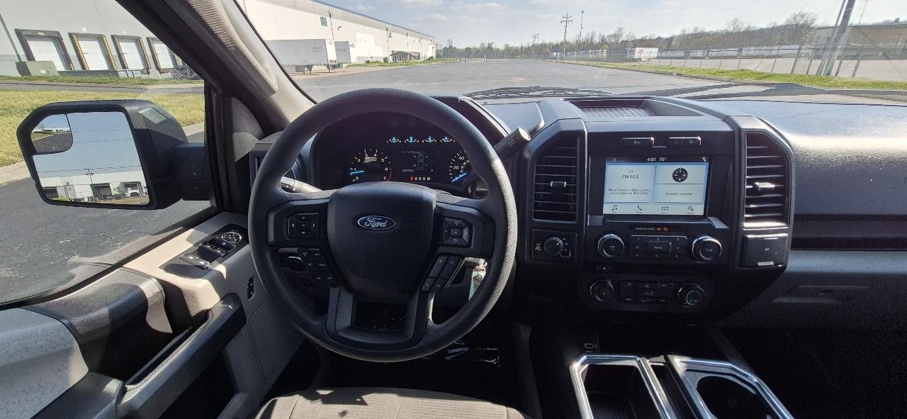 Ford F-150 4WD SuperCrew 145" STX 2018