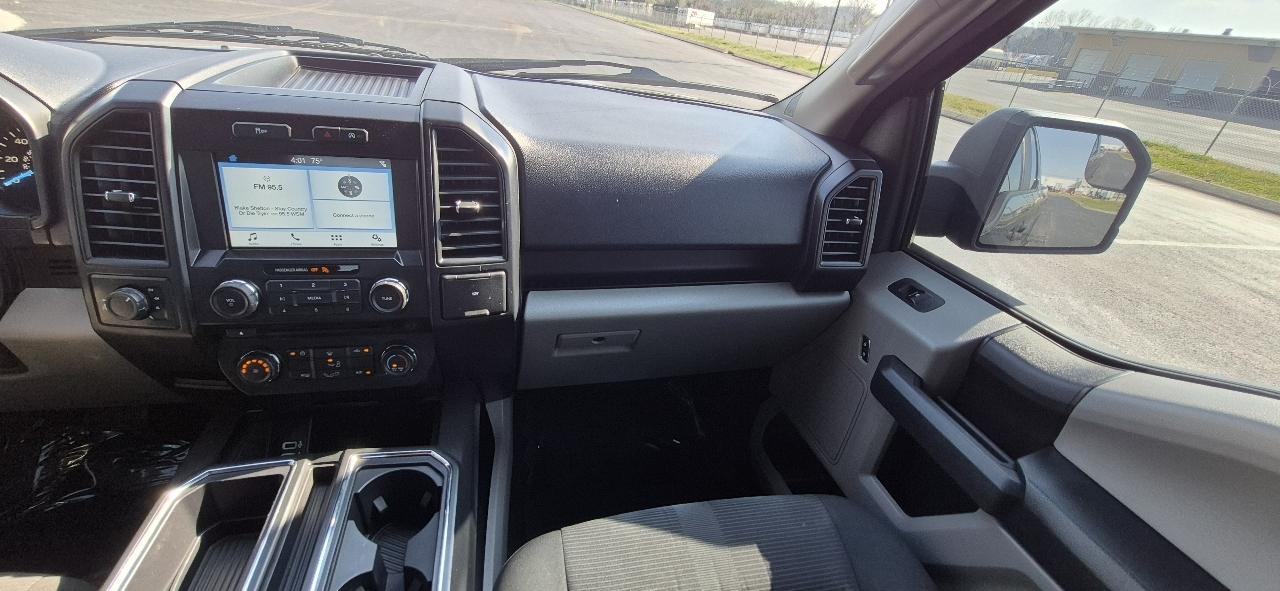 Ford F-150 4WD SuperCrew 145" STX 2018