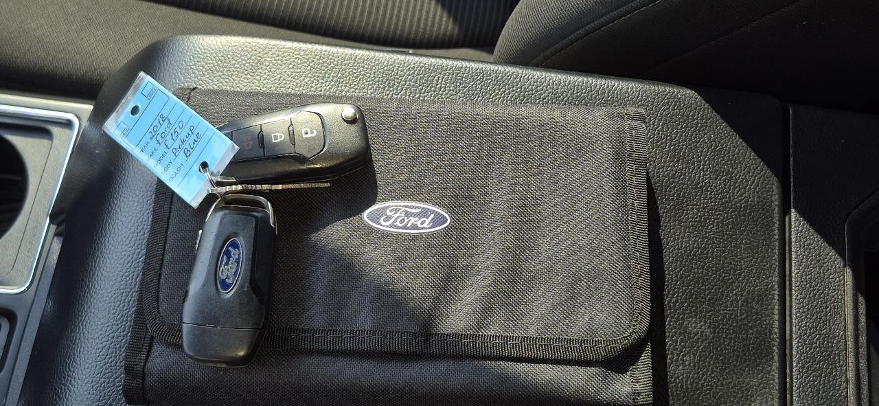 Ford F-150 4WD SuperCrew 145" STX 2018