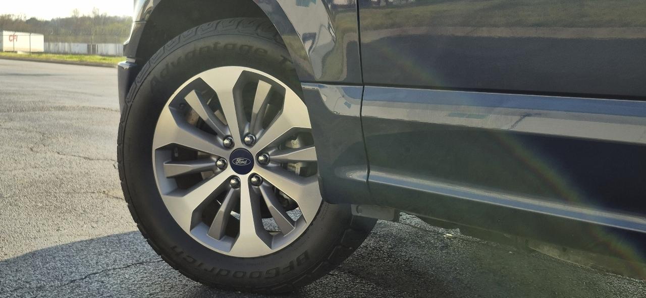 Ford F-150 4WD SuperCrew 145" STX 2018