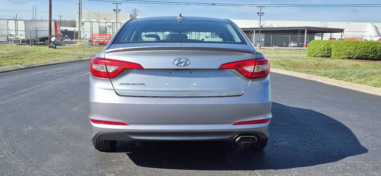 Hyundai Sonata SE 2016