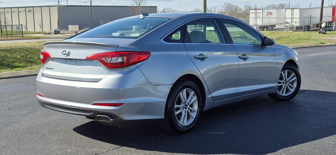 Hyundai Sonata SE 2016