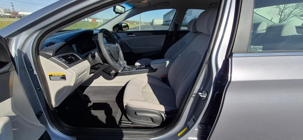 Hyundai Sonata SE 2016