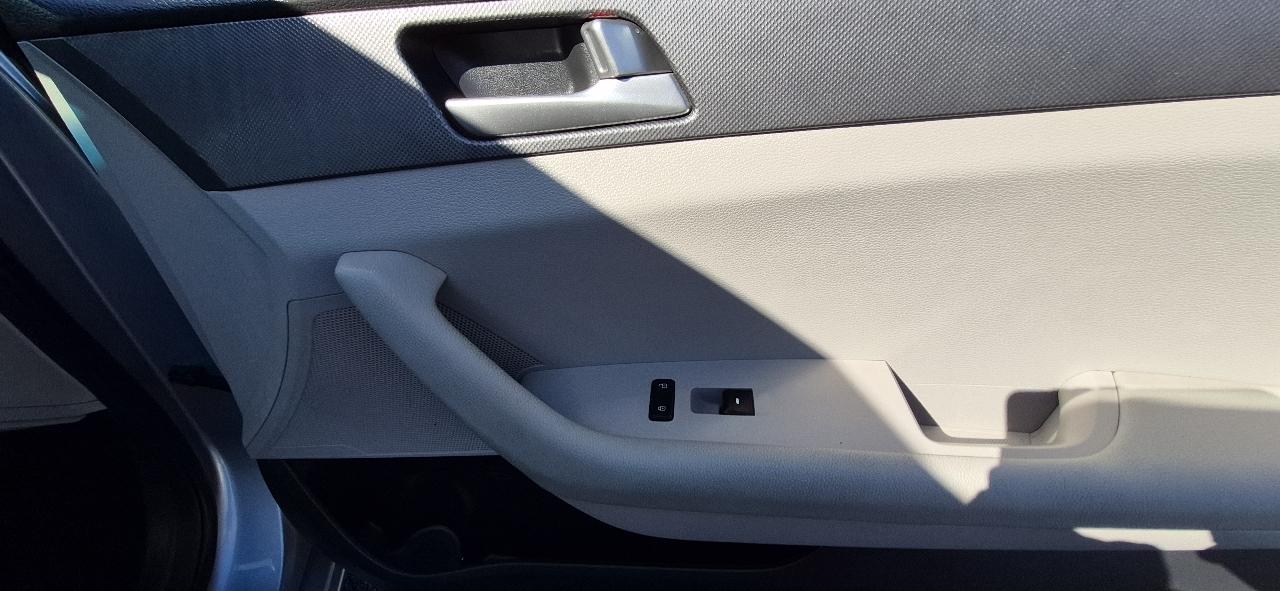 Hyundai Sonata SE 2016