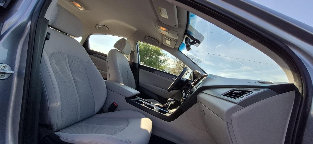 Hyundai Sonata SE 2016