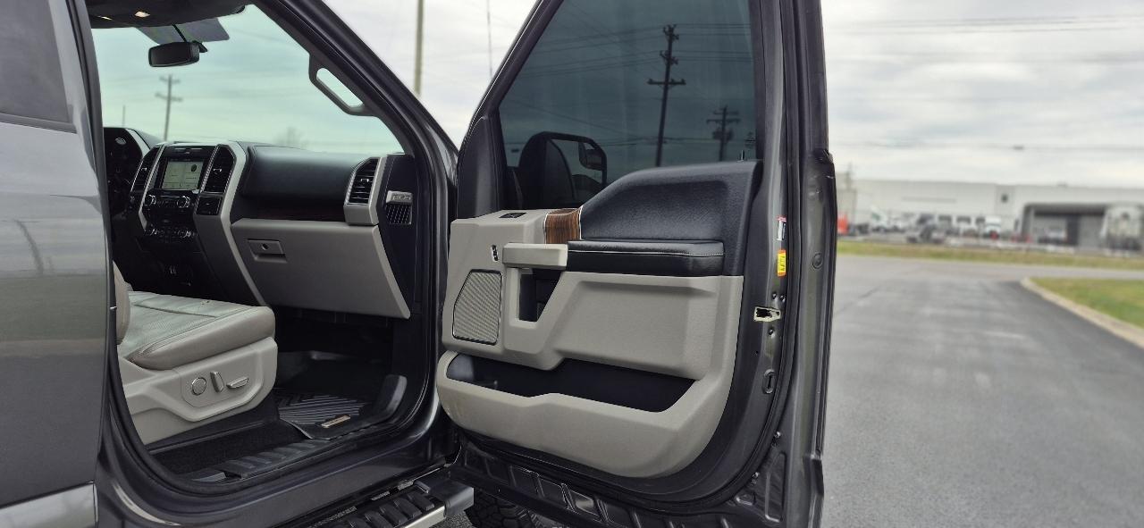 Ford F-150 Lariat SuperCrew 6.5-ft. Bed 4WD 2017