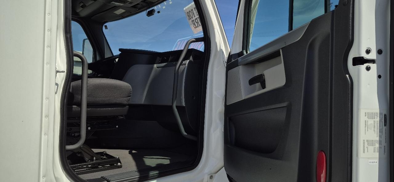 Freightliner Cascadia  2021