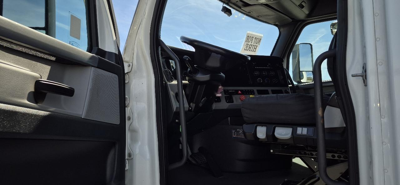 Freightliner Cascadia  2021