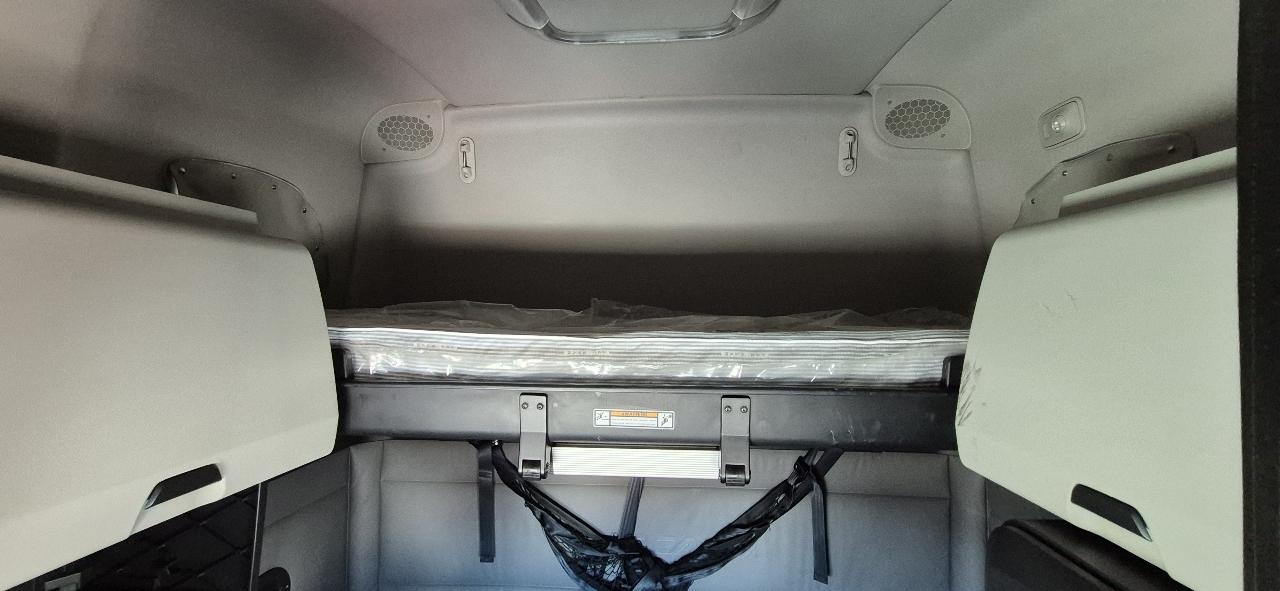 Freightliner Cascadia  2021