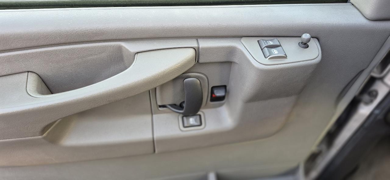 GMC Savana G1500 Cargo 2006