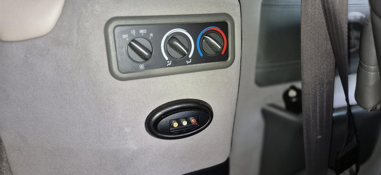 GMC Savana G1500 Cargo 2006