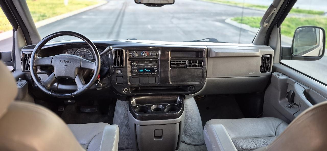 GMC Savana G1500 Cargo 2006