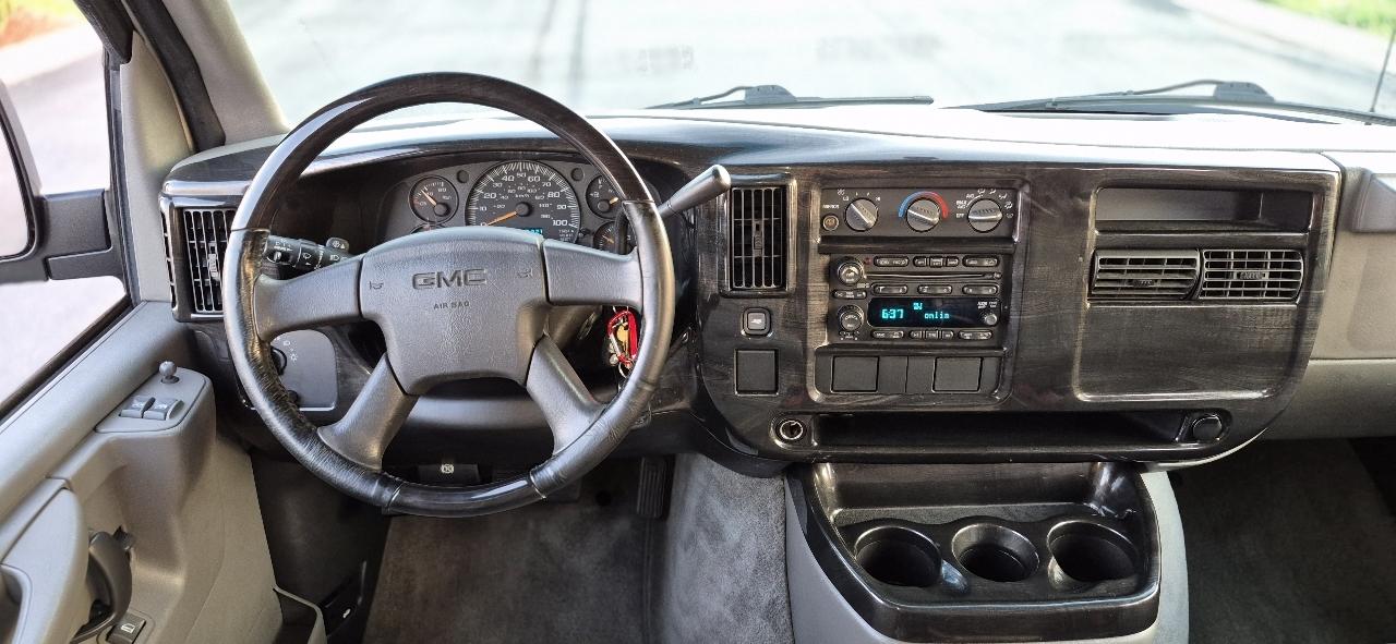 GMC Savana G1500 Cargo 2006