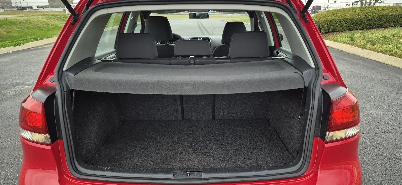 Volkswagen Golf 2.5L Conv & Sunroof 4 Door PZEV 2012