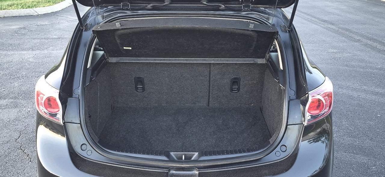 Mazda MAZDA3 s Sport 5-Door 2011