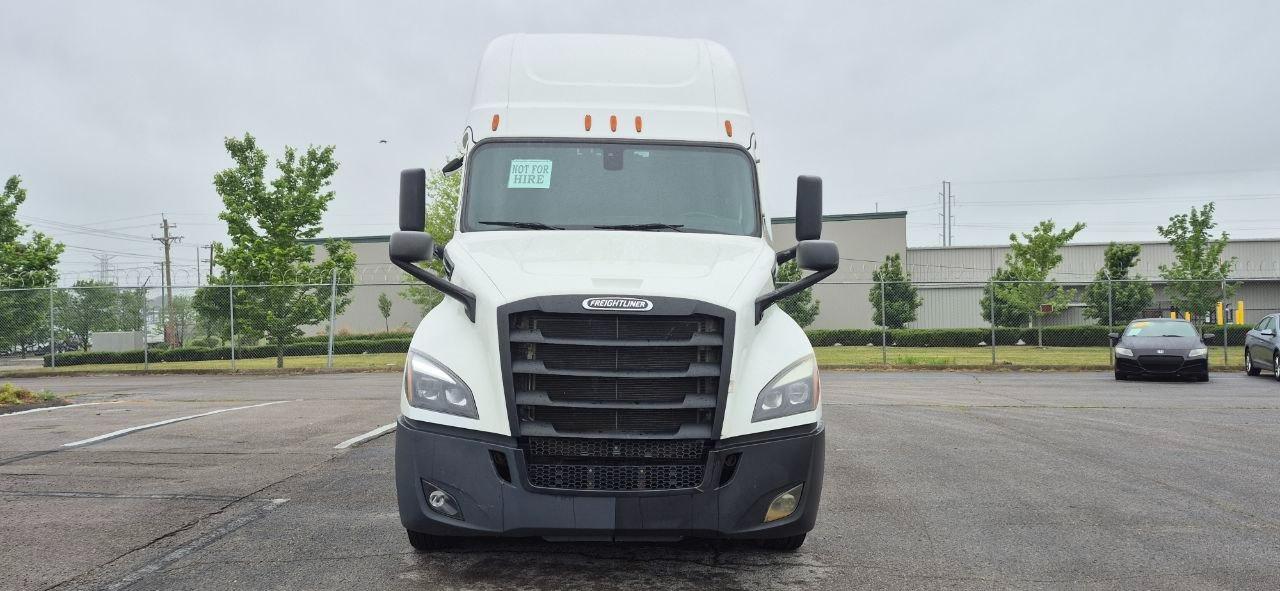 Freightliner Cascadia 125  2021