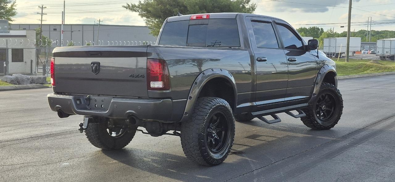 RAM 1500 Sport Crew Cab LWB 4WD 2016