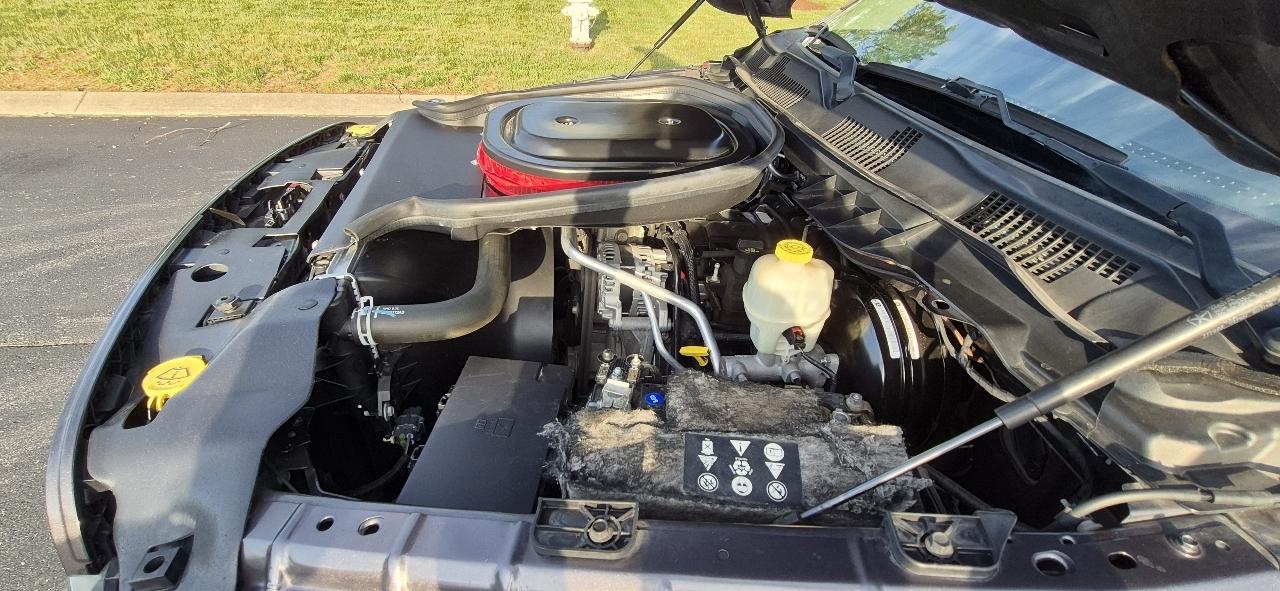 RAM 1500 Sport Crew Cab LWB 4WD 2016