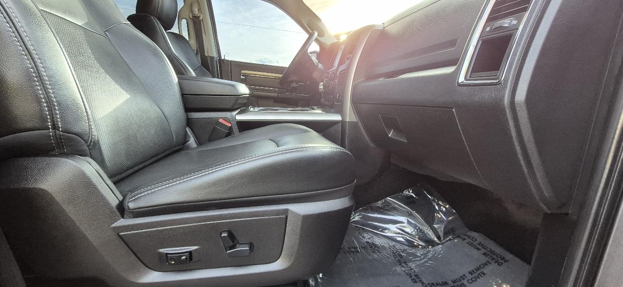 RAM 1500 Sport Crew Cab LWB 4WD 2016