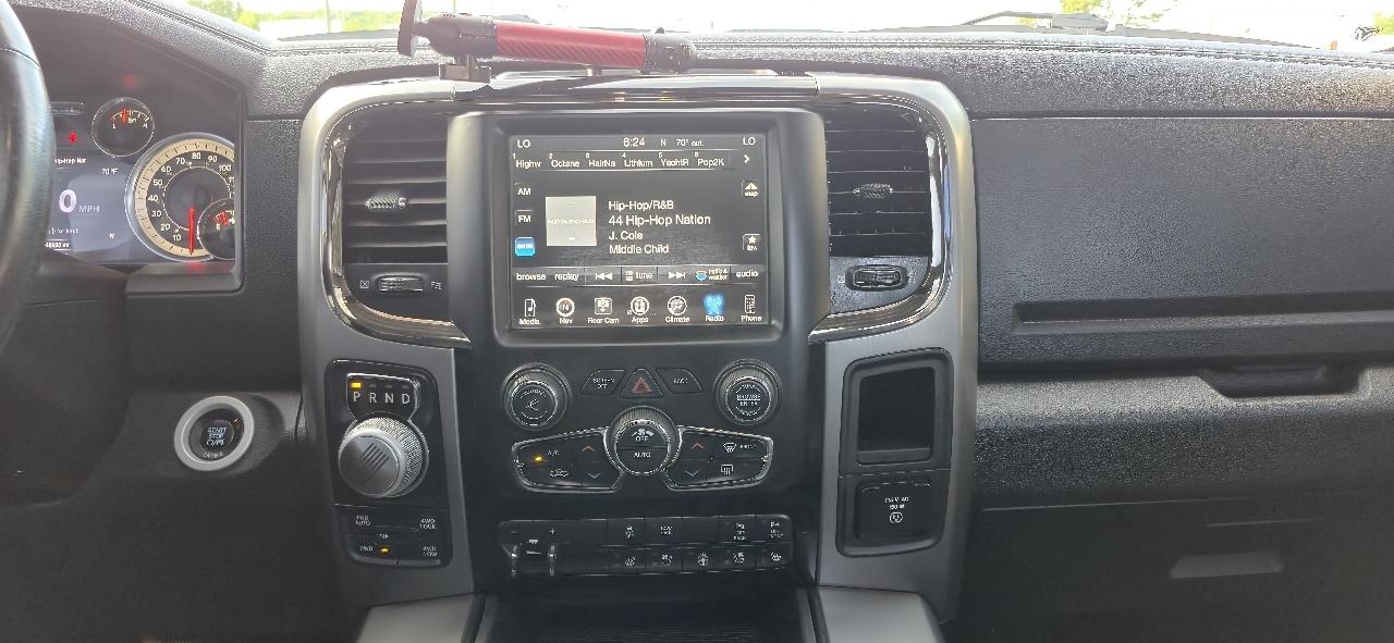 RAM 1500 Sport Crew Cab LWB 4WD 2016