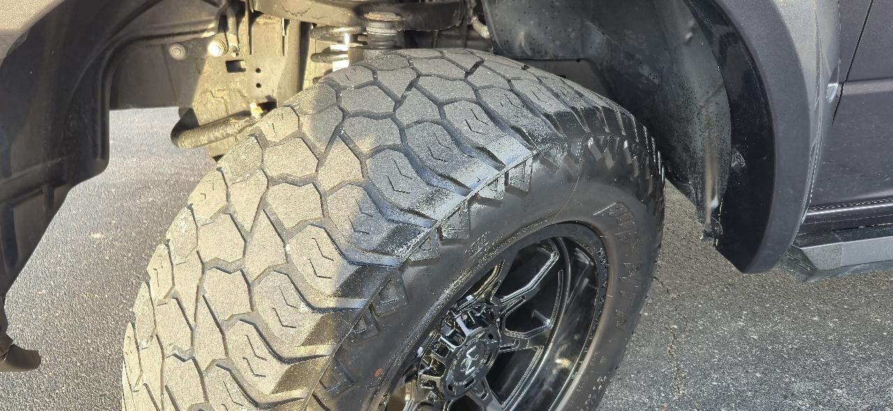 RAM 1500 Sport Crew Cab LWB 4WD 2016