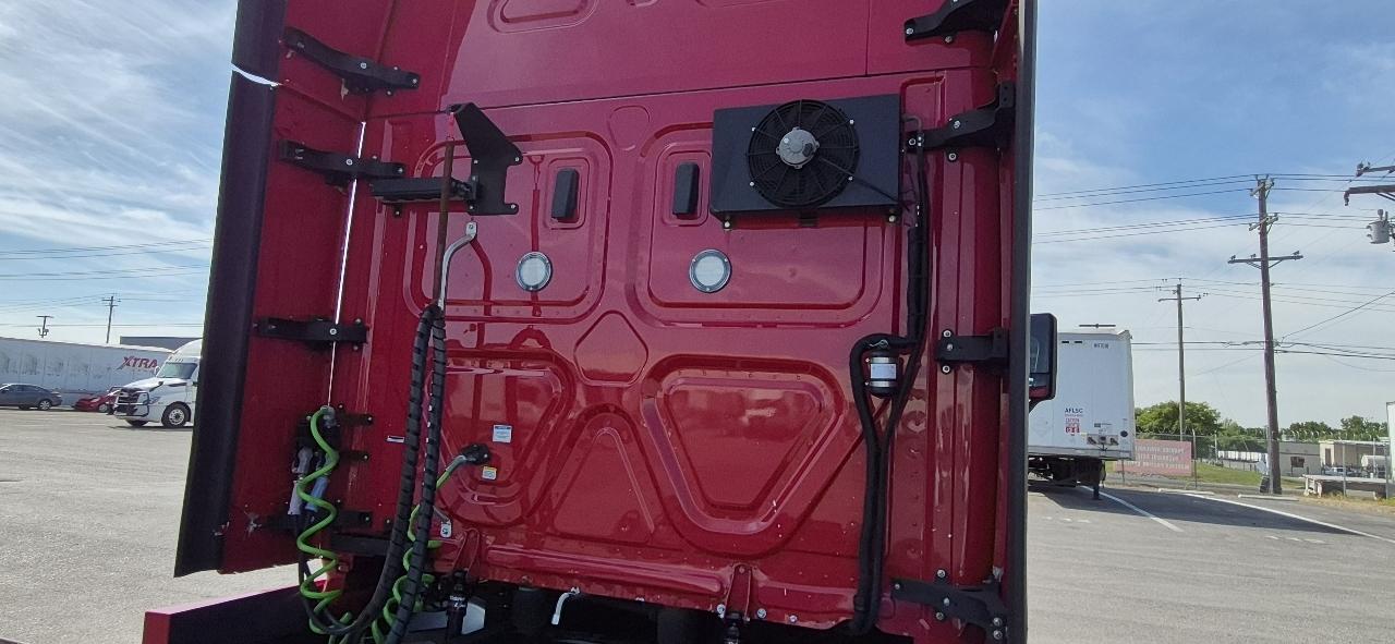 Freightliner Cascadia Evo  2018
