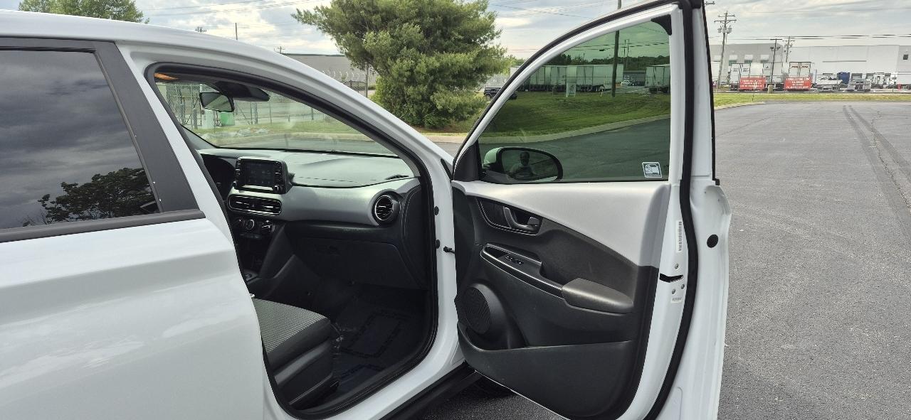 Hyundai Kona SE 4D SUV AWD 2.0L 2019