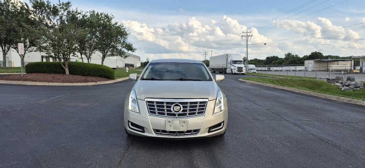 Cadillac XTS 4dr Sdn FWD 2015