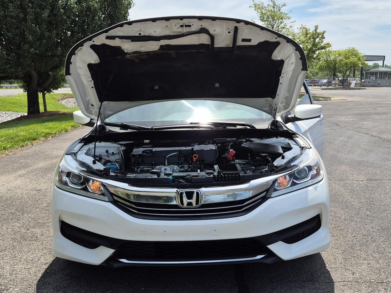 Honda Accord 4dr Sedan LX Auto 2016