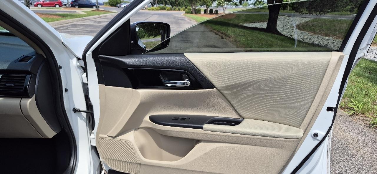 Honda Accord 4dr Sedan LX Auto 2016