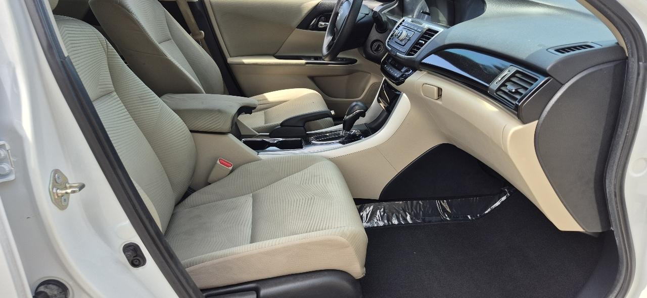 Honda Accord 4dr Sedan LX Auto 2016