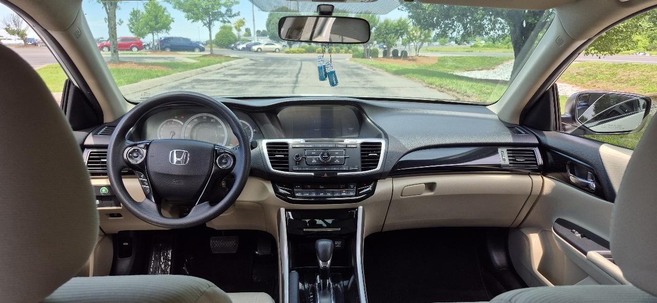 Honda Accord 4dr Sedan LX Auto 2016