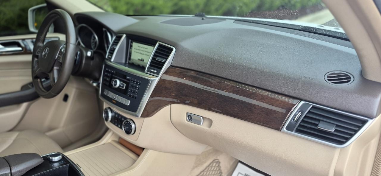 Mercedes-Benz M Class ML350 4D SUV 2014