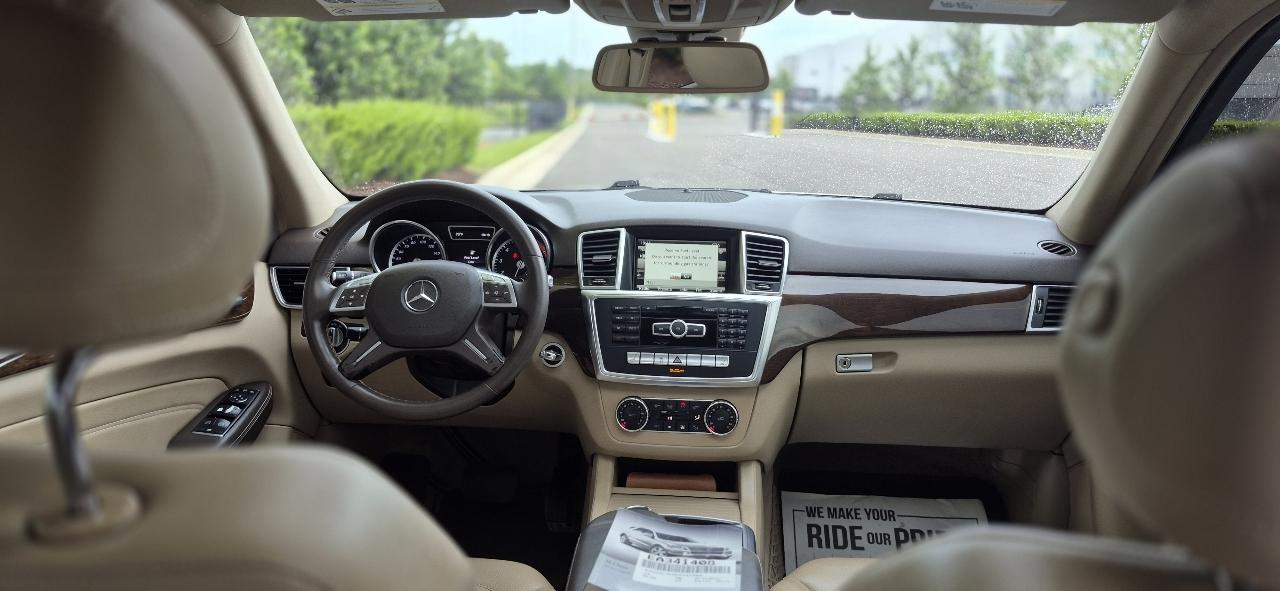 Mercedes-Benz M Class ML350 4D SUV 2014