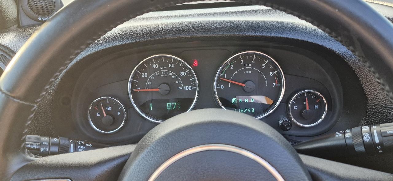 Jeep Wrangler Unlimited 4WD 4dr Sport 2014